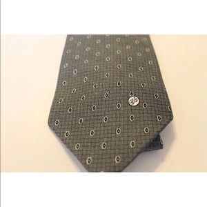 Vintage Gianni Versace Gray Black Geometric 100% Silk Made In Italy Hand Made